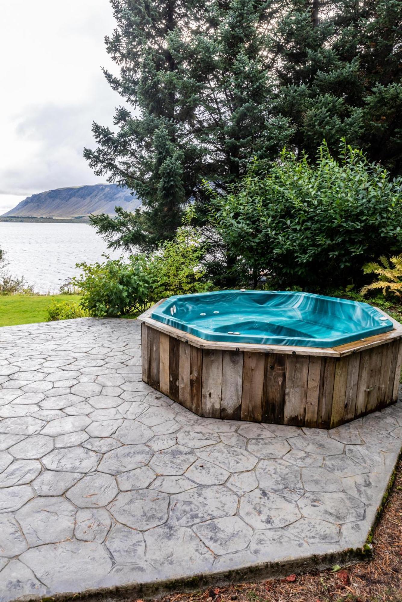 Aslundur Lakefront Villa Vaolaekir Exterior photo